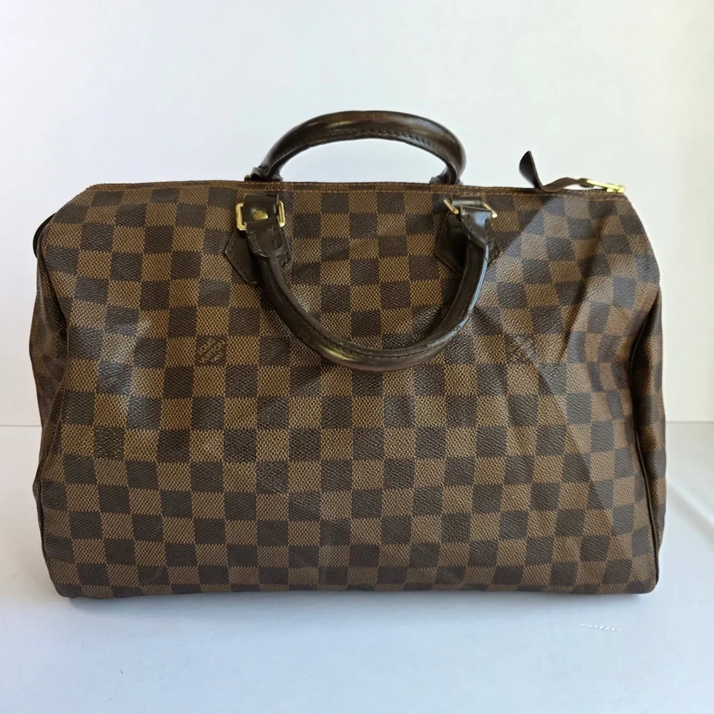 Louis Vuitton Speedy 35 in Damier Ébène